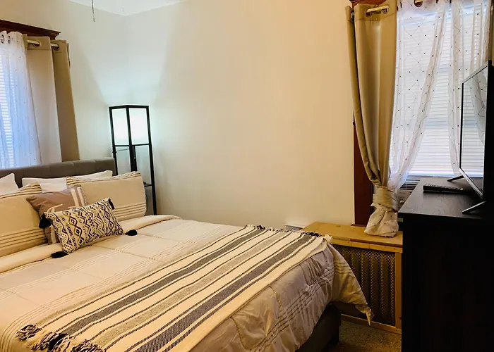 Cozy First Floor Apartment